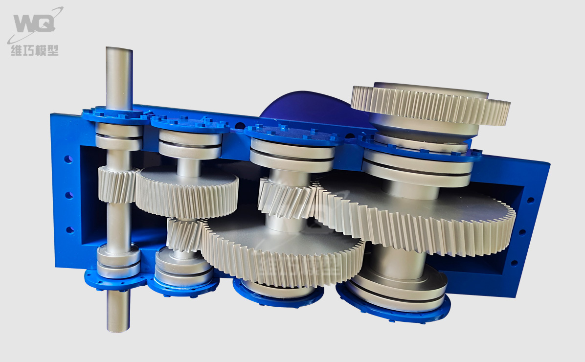 齒輪箱4.jpg 齒輪箱4.jpg